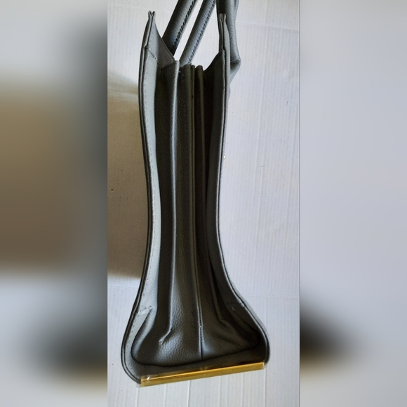 Joy and Iman Large Gray Leather Handbag, Tote - Picture 3 of 14